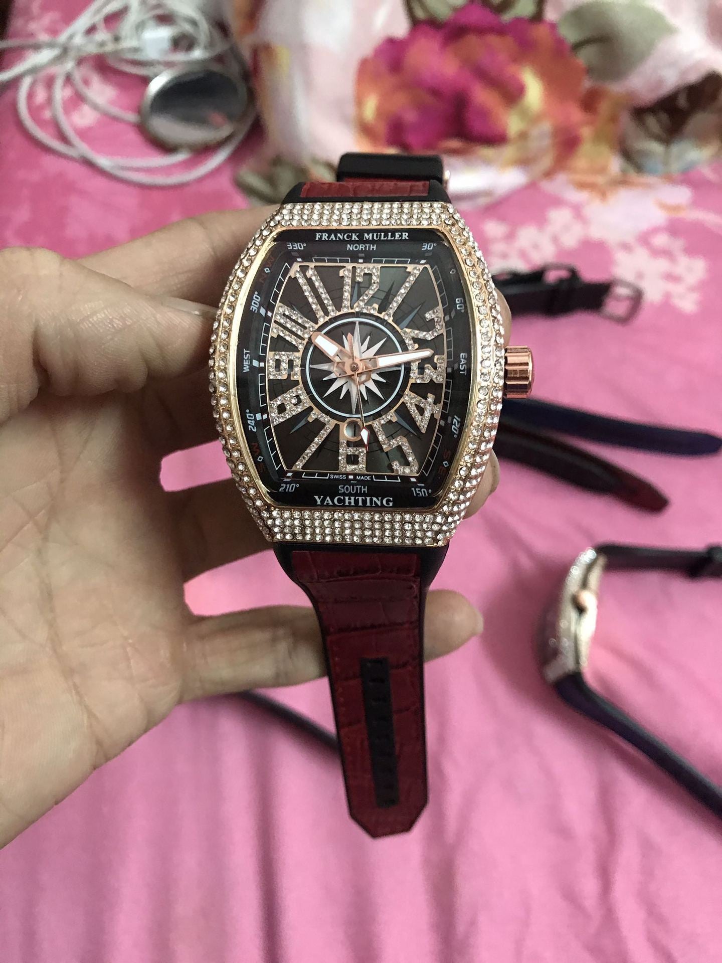 Bucket belt with diamond starry star watch