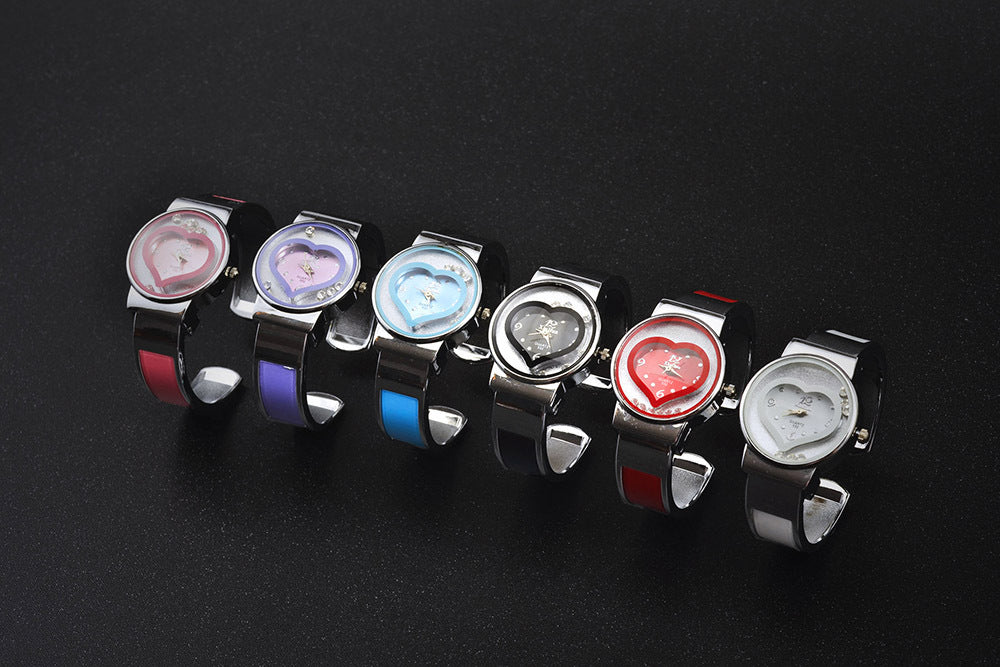 Heart-shaped ladies bracelet quartz watch